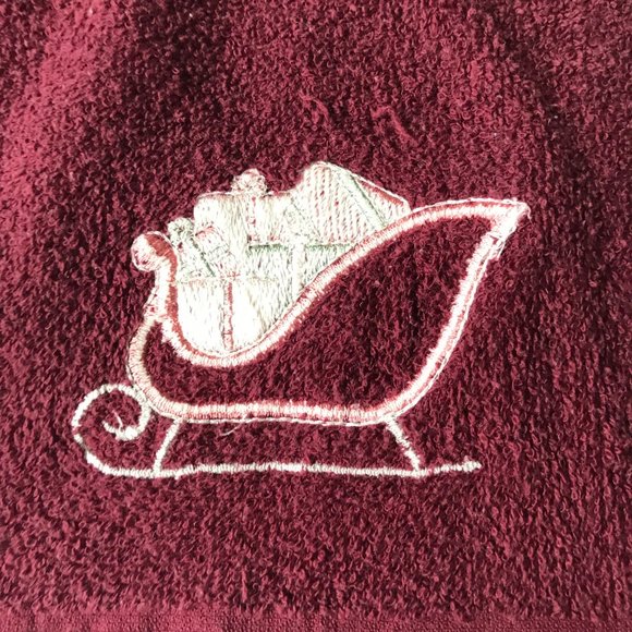 Vintage Christmas Sleigh Tea Towel Embroidered Hand Kitchen Bath Pink Burgundy - Picture 7 of 11